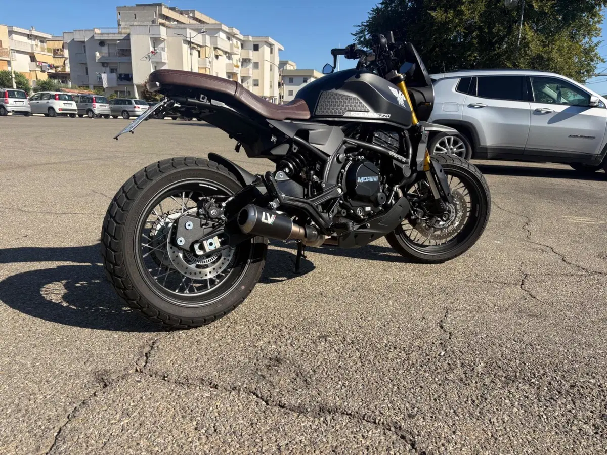 Moto Morini SEIEMMEZZO SCR (2022 - 26) (12)