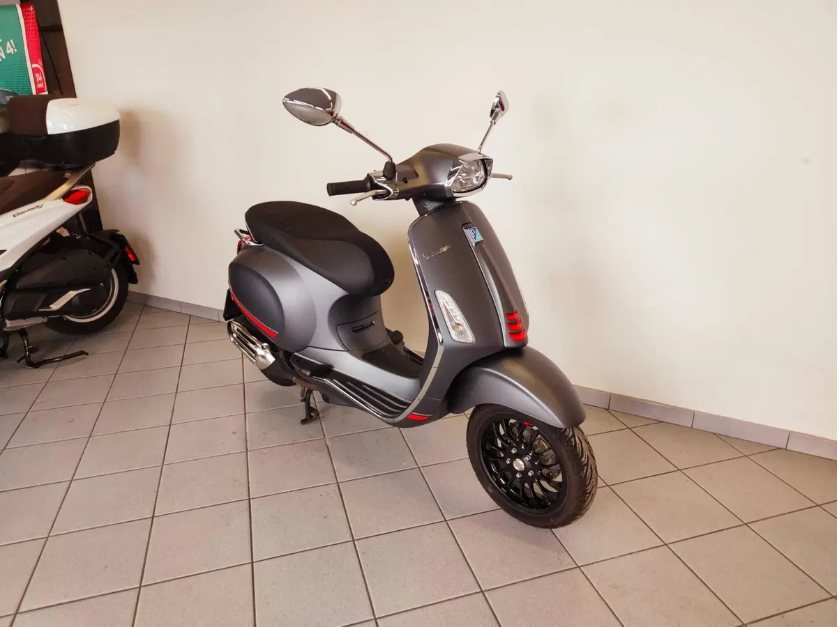 Vespa Sprint 125 3V ie Sport ABS (2021 - 22) (3)