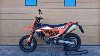 KTM 690 SMC R (2023 - 25) usata