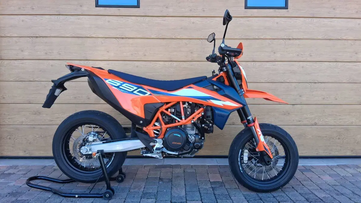 KTM 690 SMC R (2023 - 25) (2)