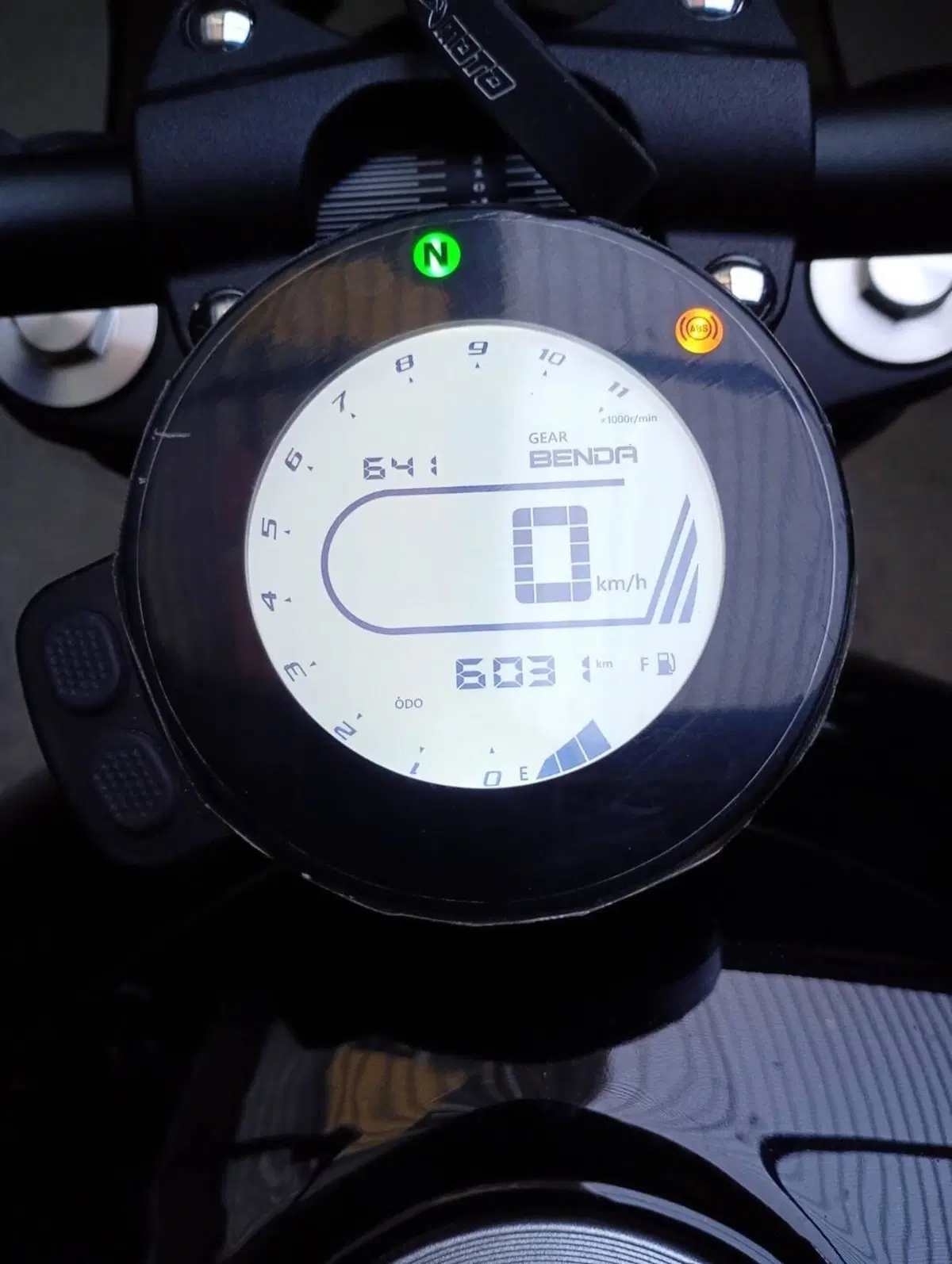 Keeway Motor V302 C (2022 - 26) (7)