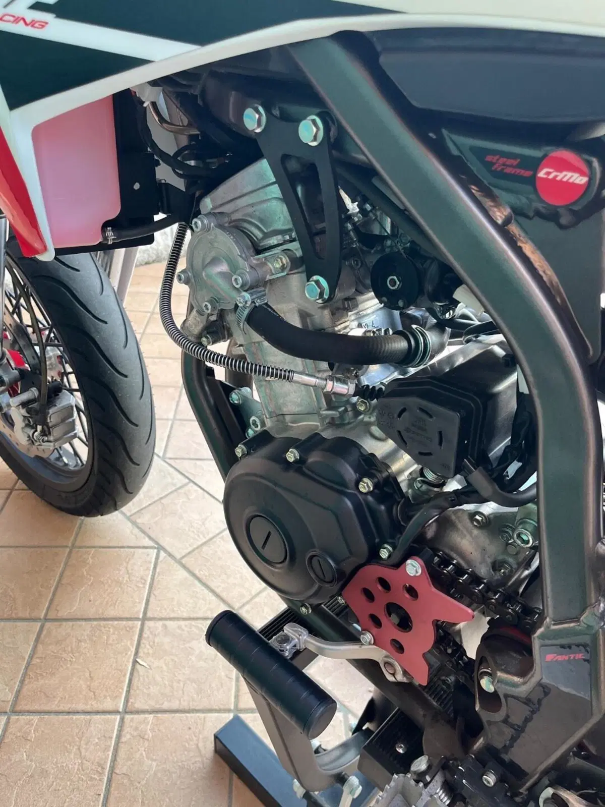 Fantic Motor XMF 125 Motard Competition 4t (2021 - 22) (4)