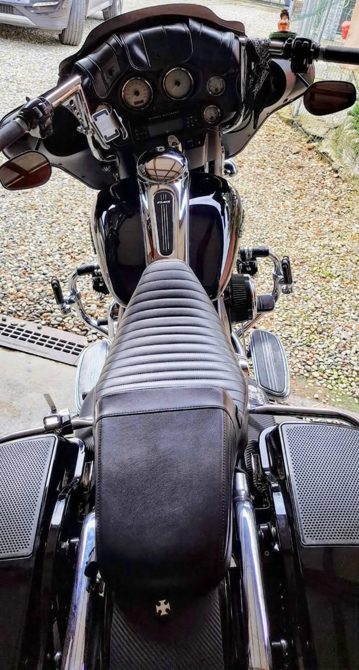 Harley-Davidson 1584 Street Glide (2008 - 10) - FLHX (2)