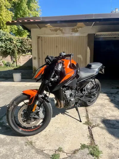 KTM 890 Duke (2021 - 23) usata