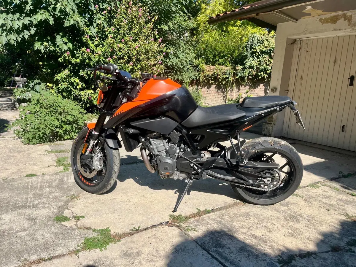KTM 890 Duke (2021 - 23) (5)