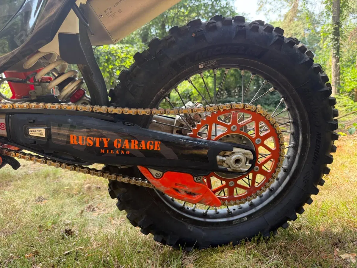 KTM 450 EXC-F Six Days (2024) (9)