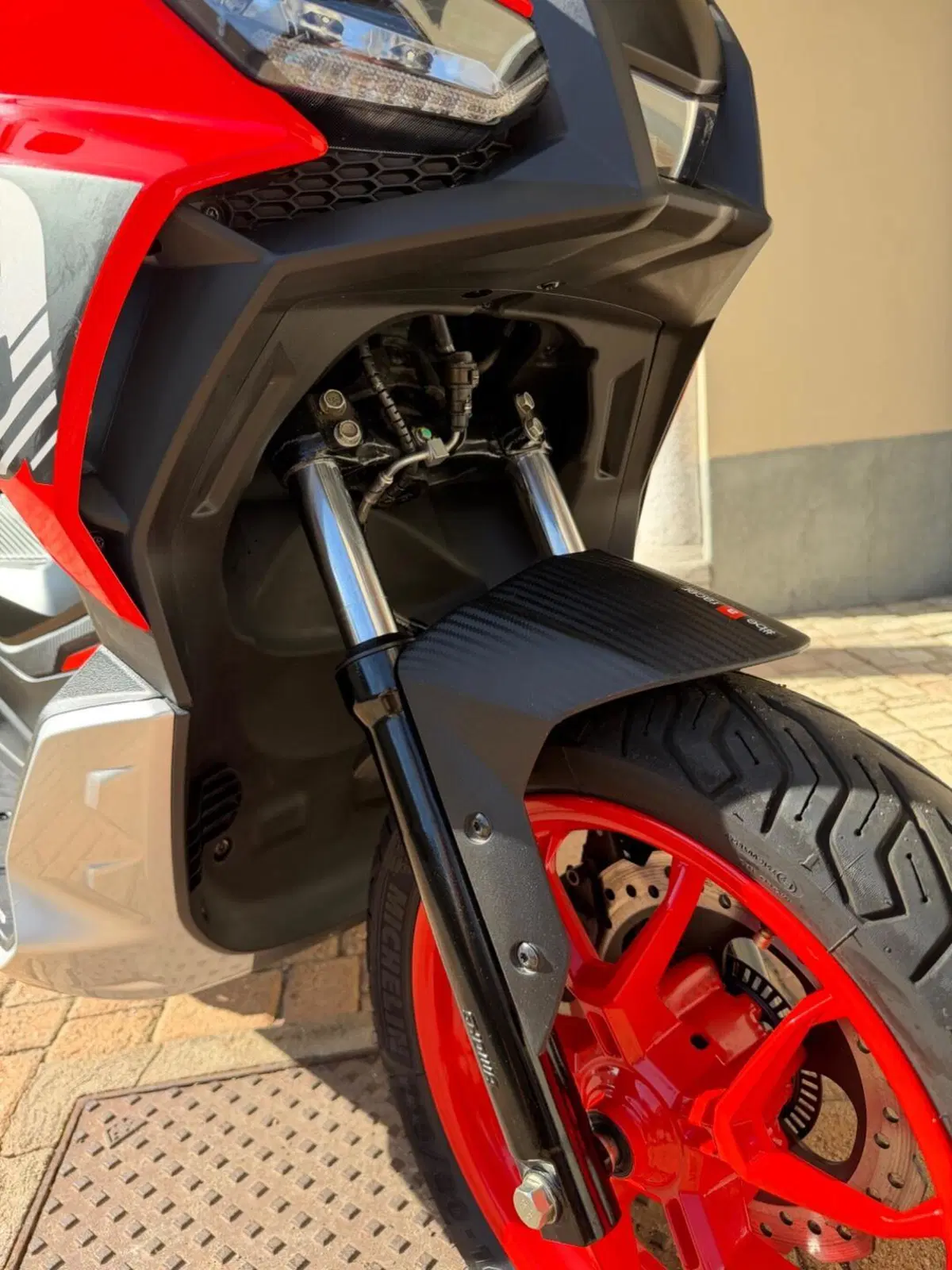 Aprilia SR GT 200 (2022 - 24) (7)