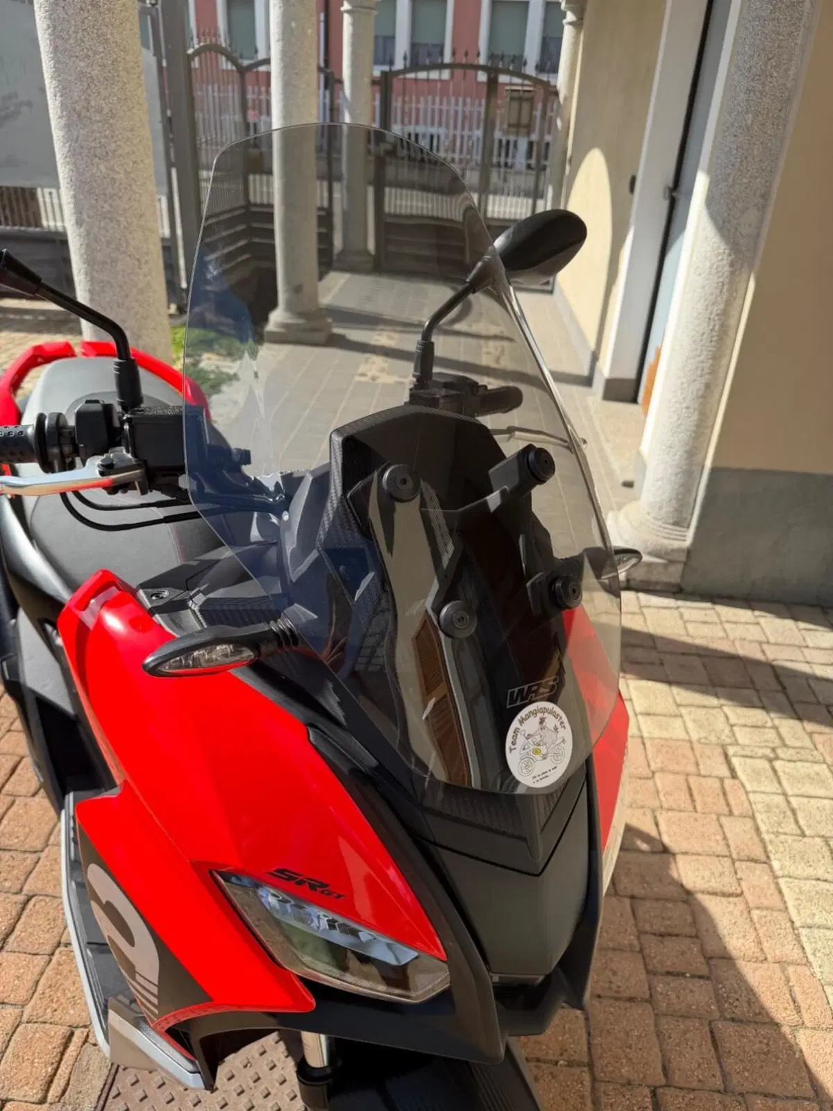 Aprilia SR GT 200 (2022 - 24) (9)