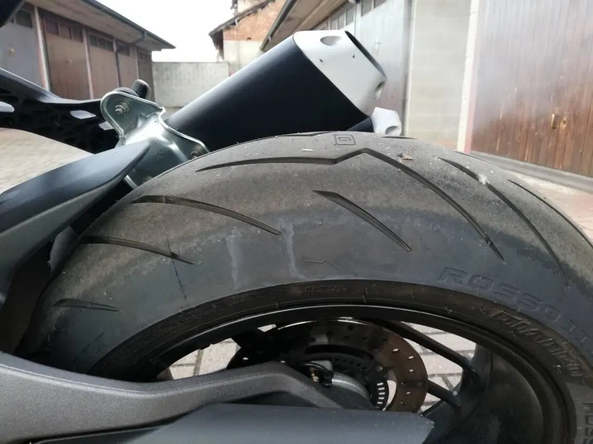Ducati Monster 1200 (2017 - 21) (5)