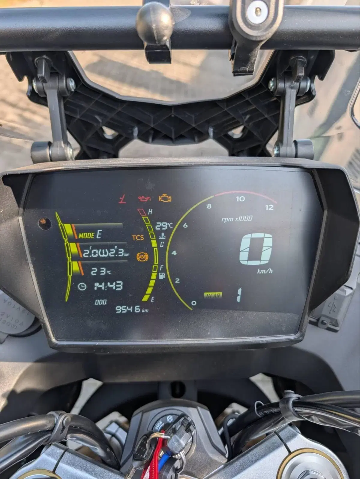 Voge Valico 525DSX (2023 - 26) (7)