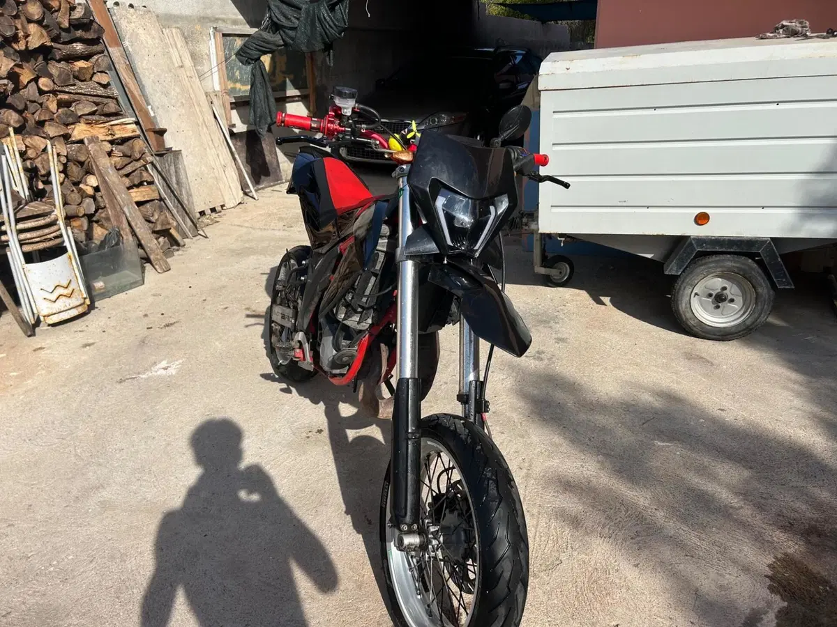 Aprilia SX 125 (2007 - 13) (3)