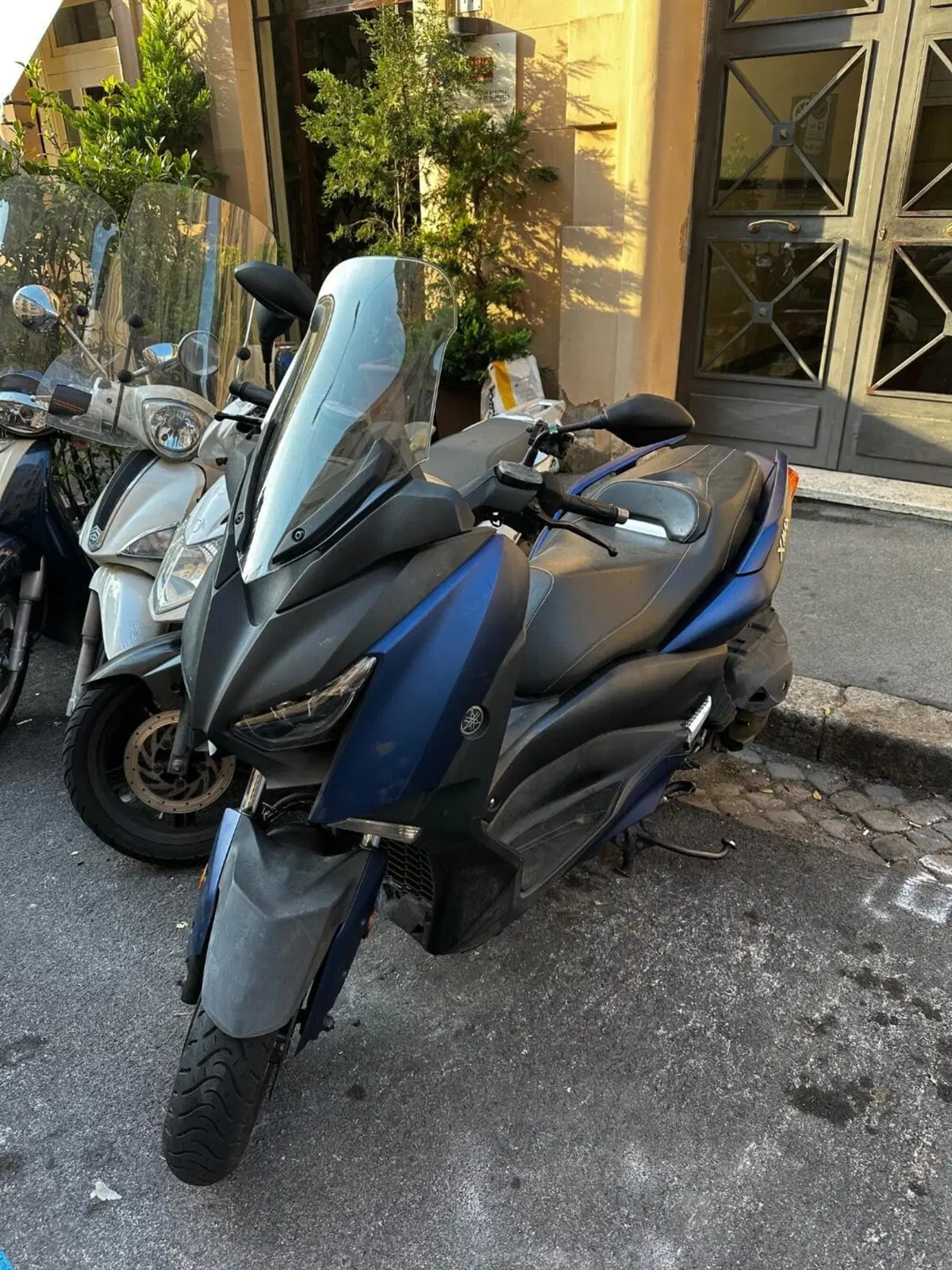 Yamaha X-Max 400 ABS (2017 - 20) (2)