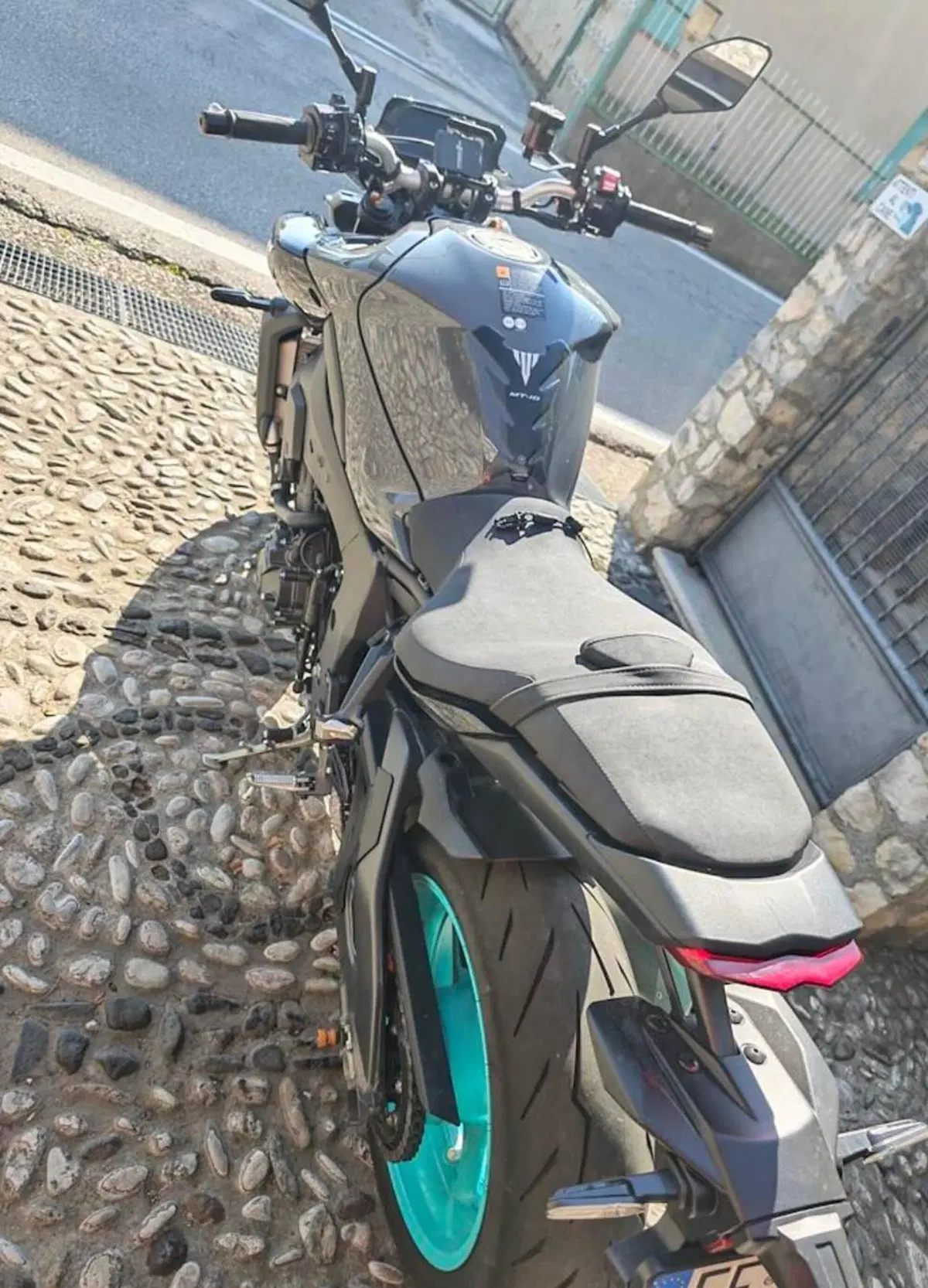 Yamaha MT-10 (2022 - 26) (4)