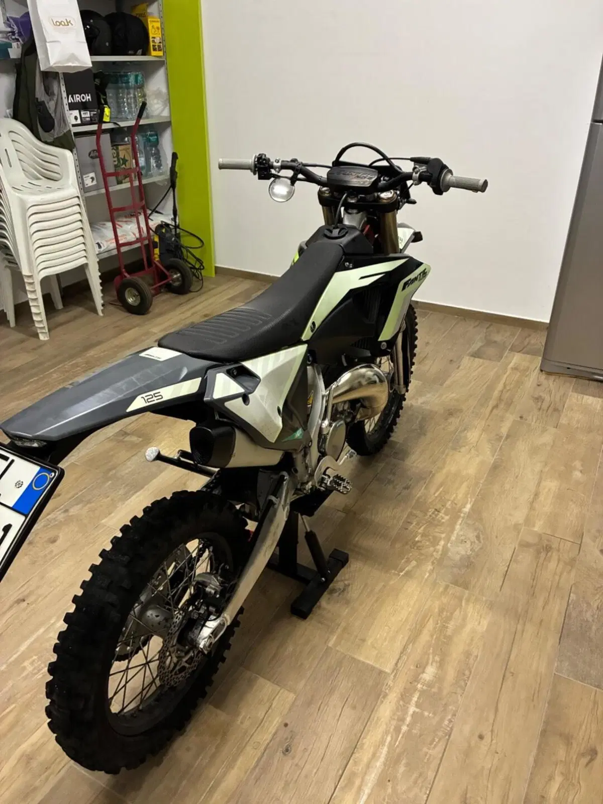 Fantic Motor XE 125 Black Edition (2024) (4)