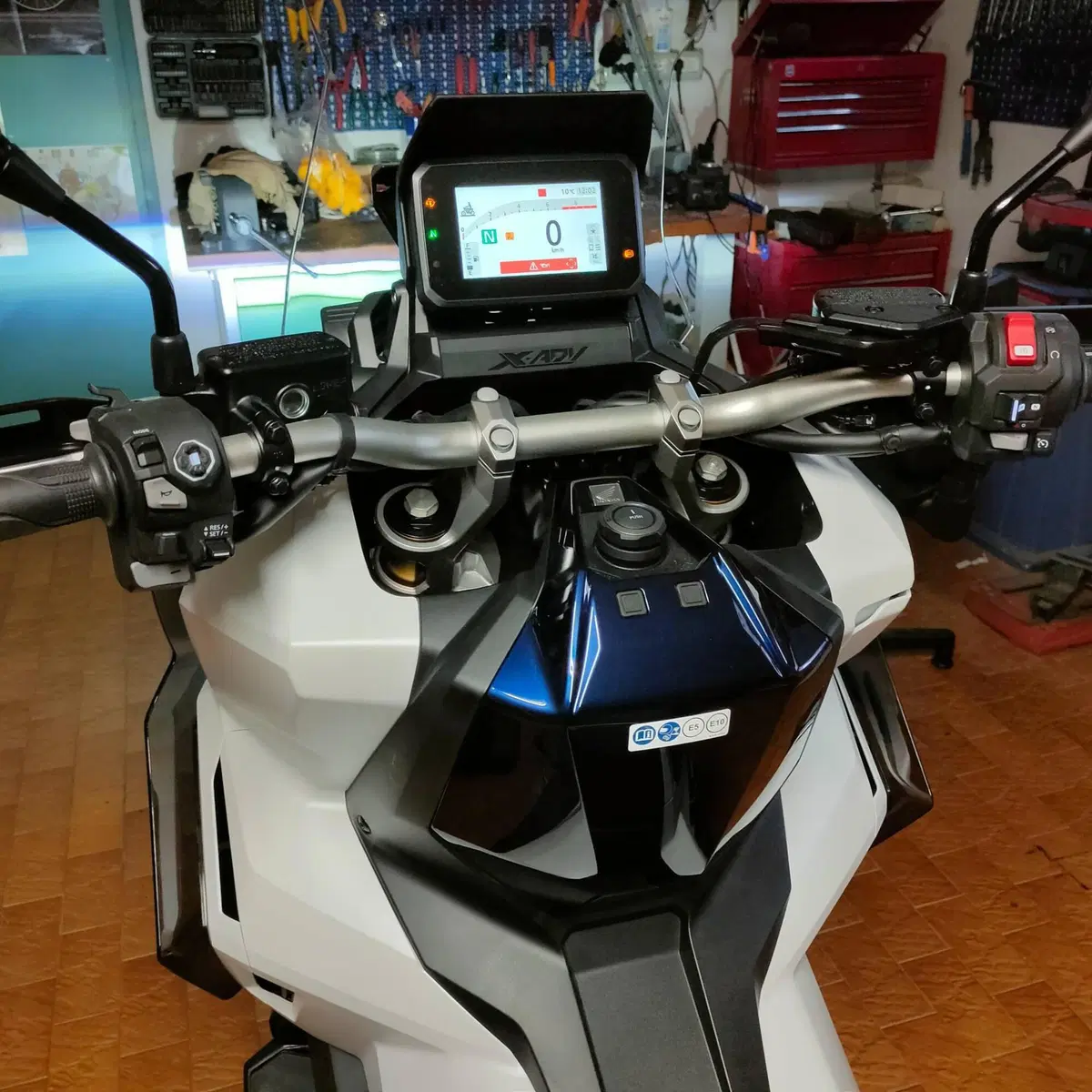 Honda X-ADV 750 Special Edition (2026 - 27) (9)