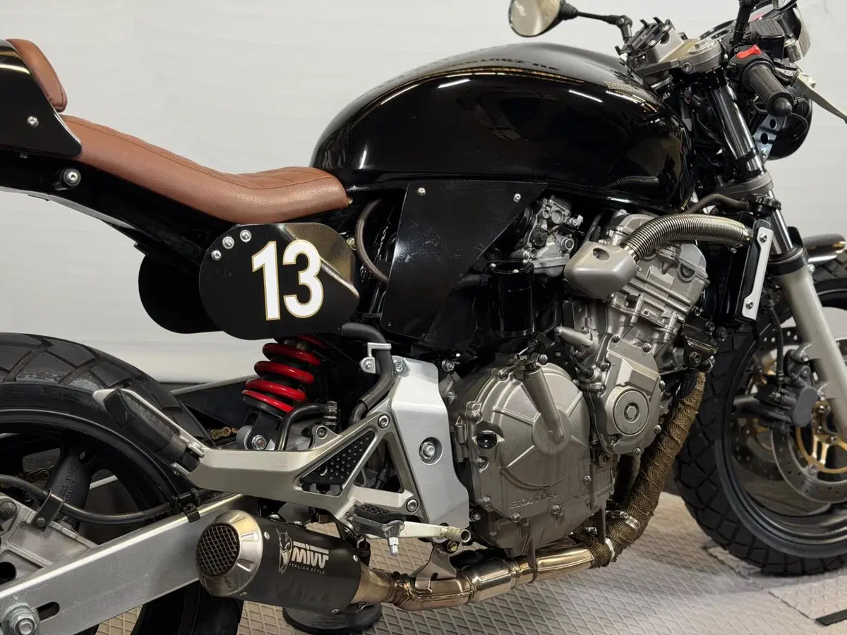Honda Hornet 600 S (2002 - 04) (4)