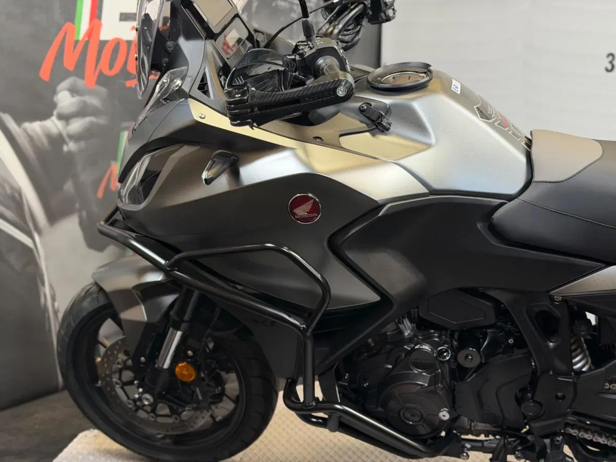 Honda NT 1100 Travel DCT (2022 - 24) (9)