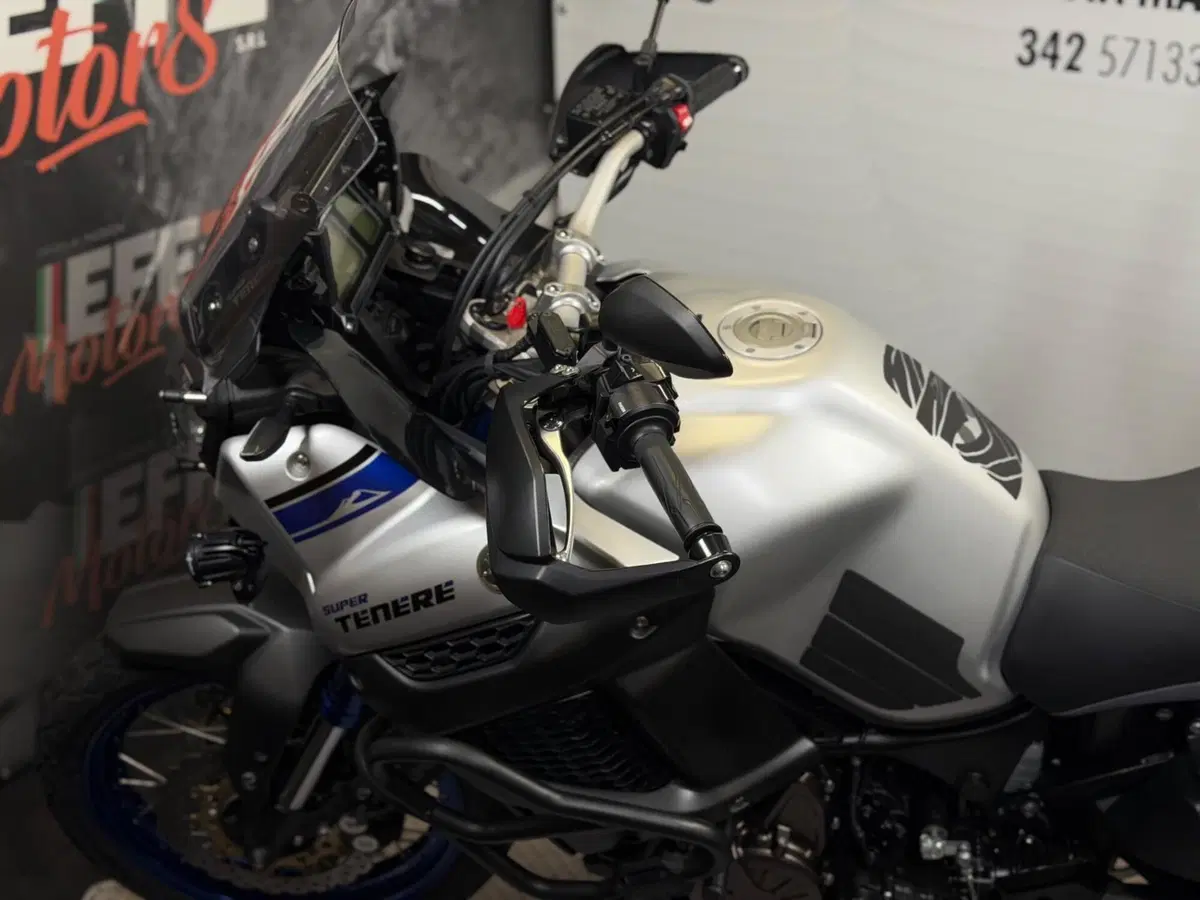 Yamaha XT1200Z Super Ténéré ABS (2017 - 20) (12)