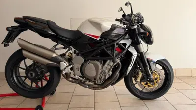 MV Agusta Brutale 910 R (2006 - 11) usata