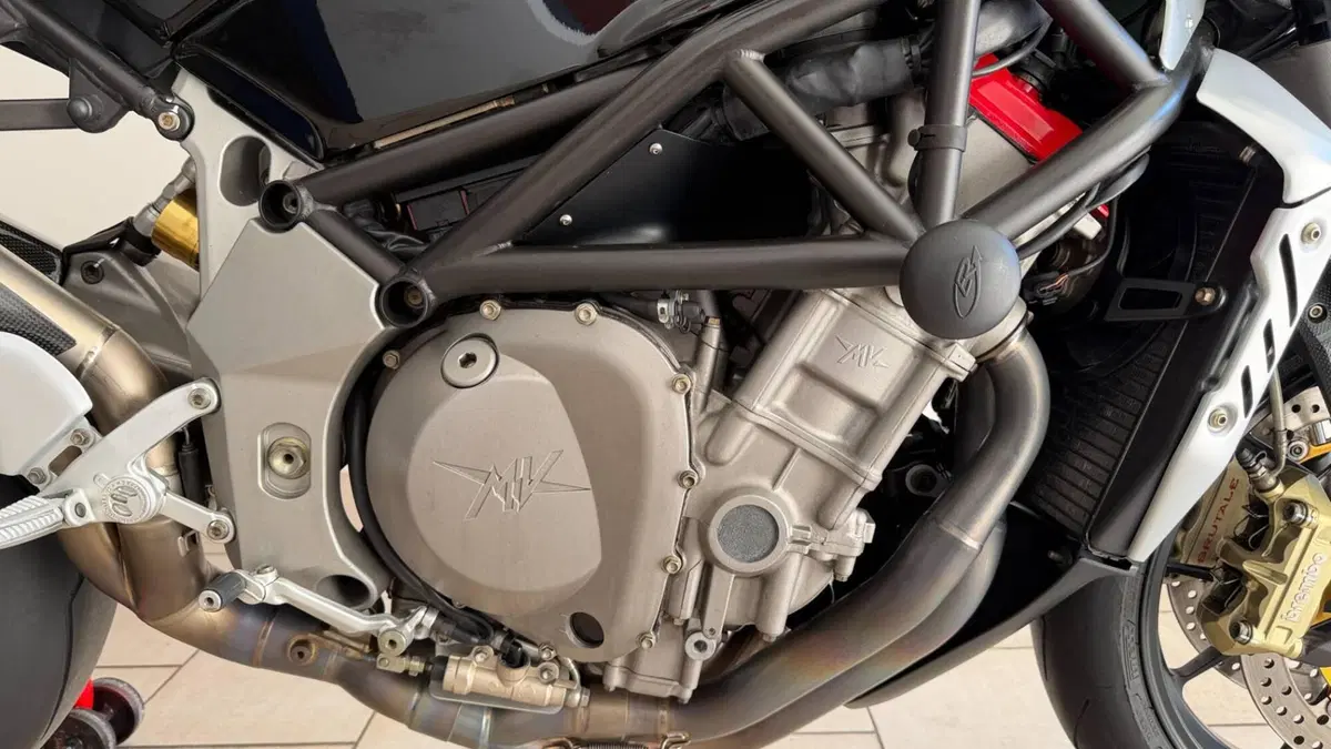 MV Agusta Brutale 910 R (2006 - 11) (12)