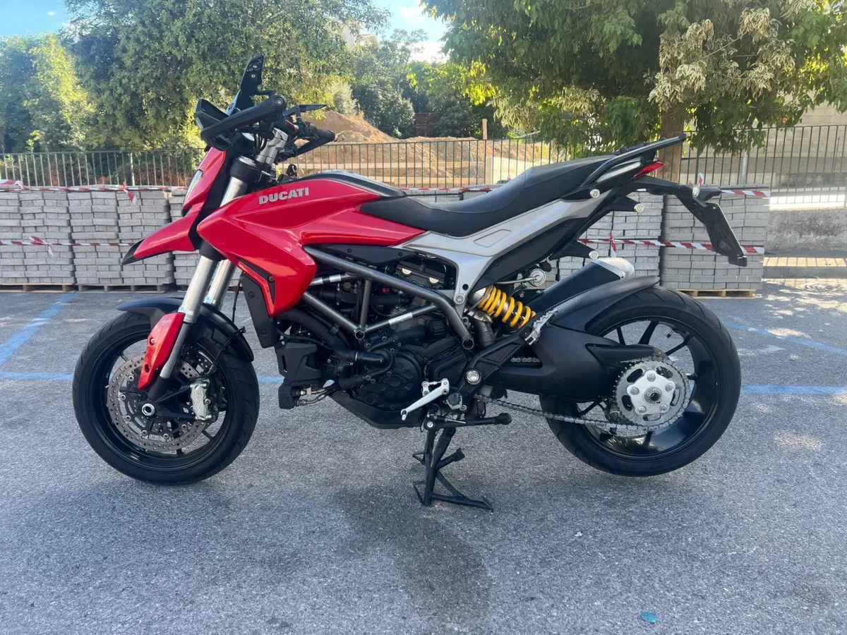 Ducati Hyperstrada 939 (2016 - 18) (5)