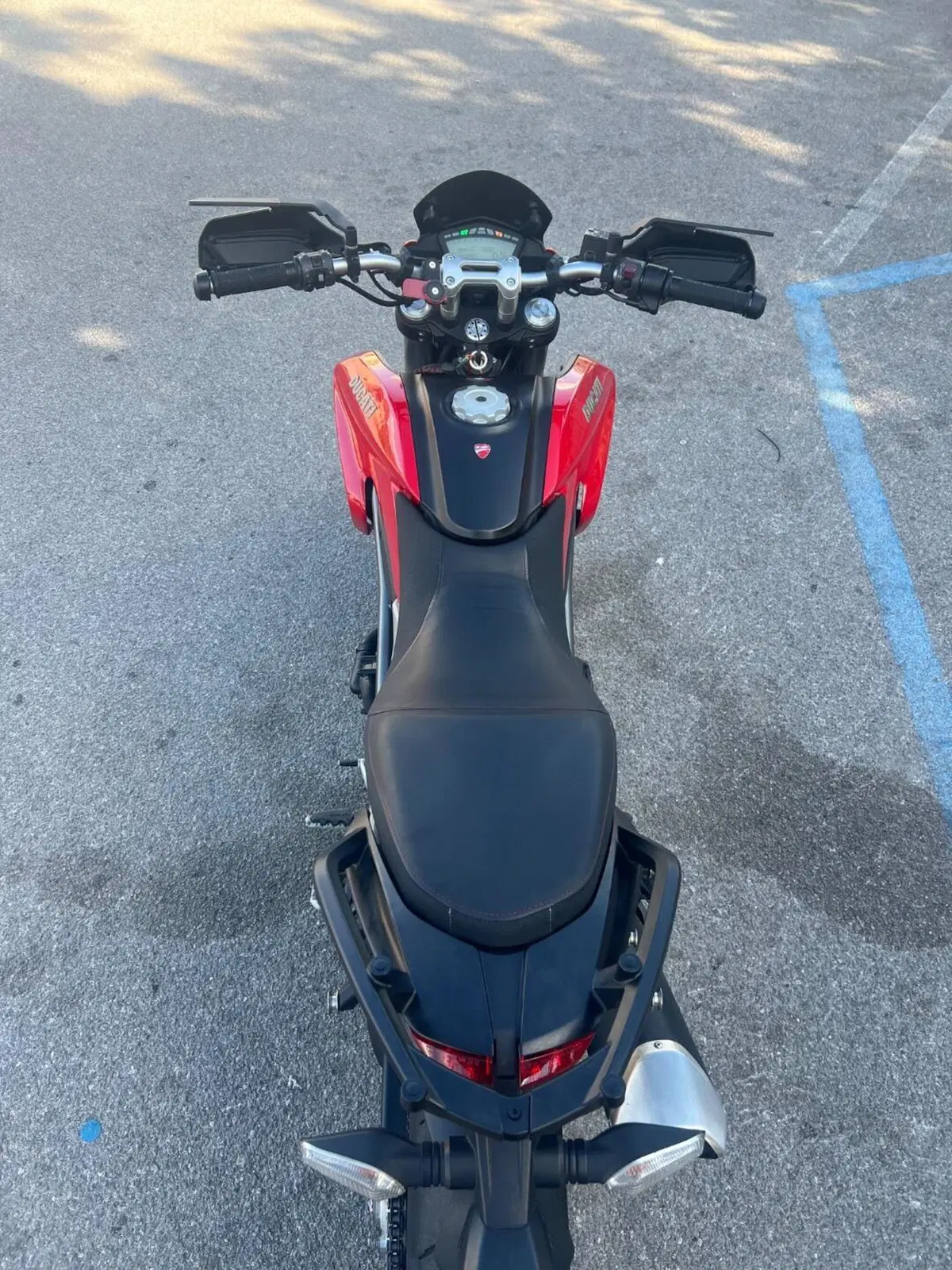 Ducati Hyperstrada 939 (2016 - 18) (7)