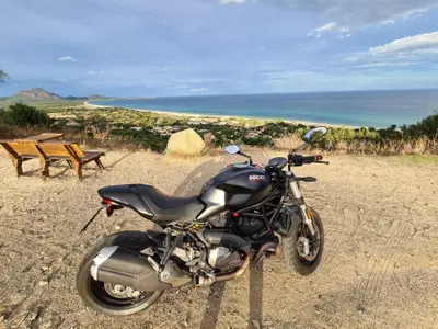 Ducati Monster 821 (2018 - 20) usata