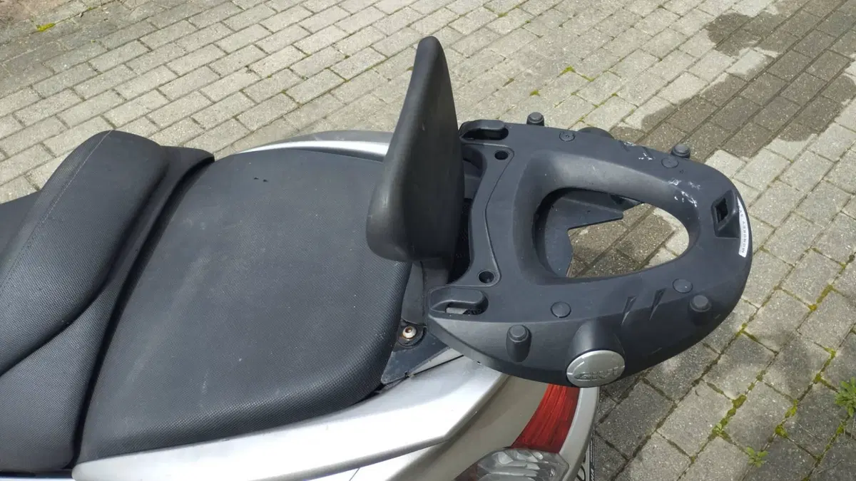 Yamaha Majesty 400 (2004 - 08) (8)
