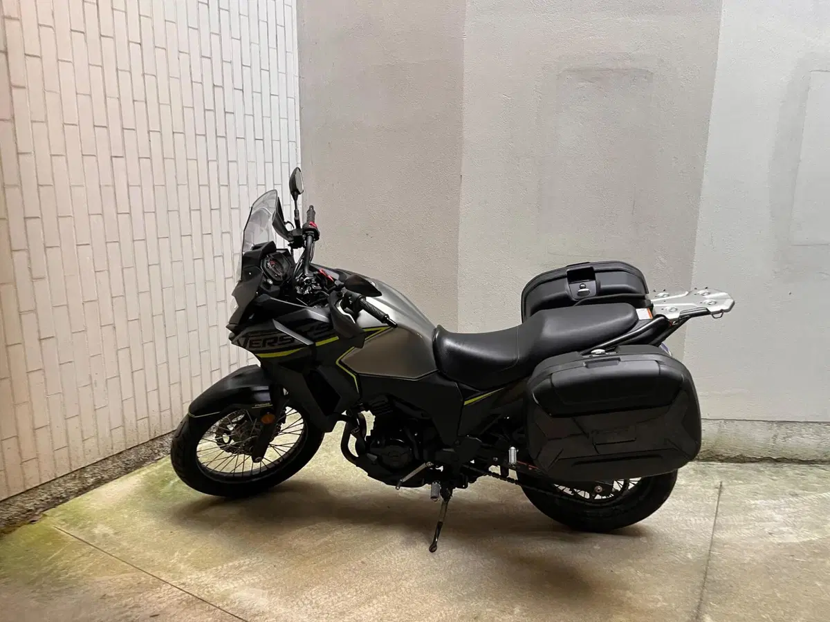 Kawasaki Versys-X 300 Urban (2020)