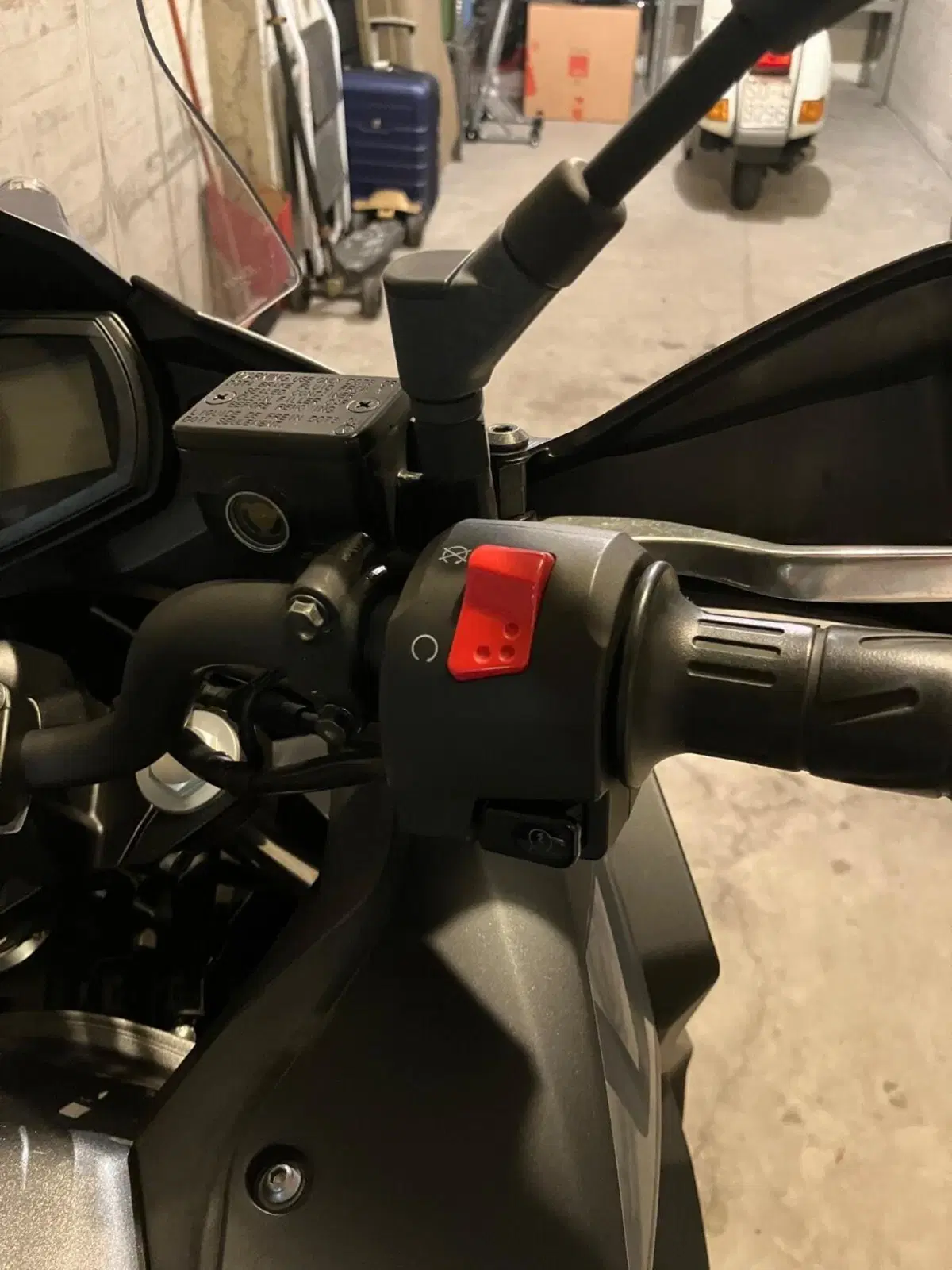 Kawasaki Versys-X 300 Urban (2020) (7)