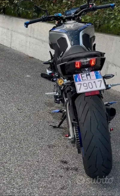 Yamaha MT-09 SP (2018 - 20) usata