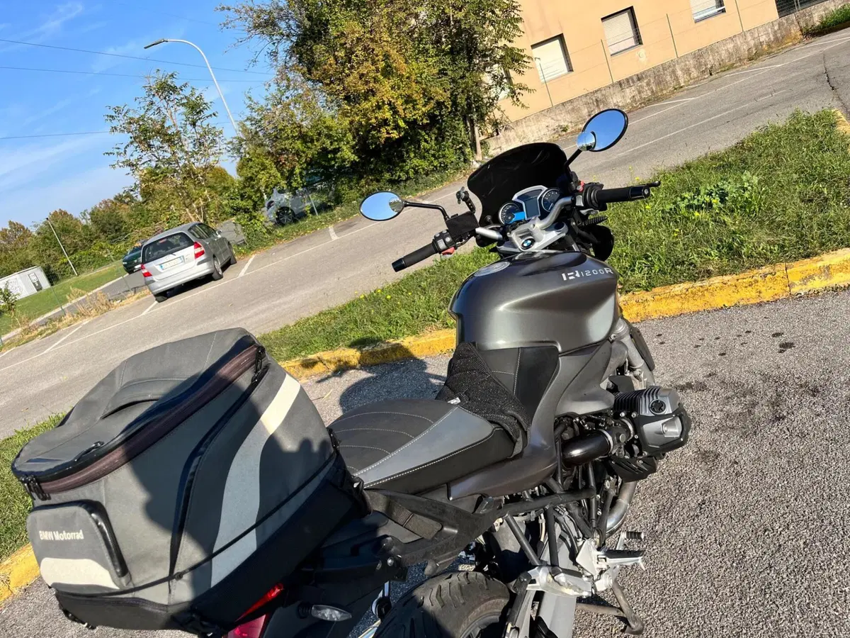 Bmw R 1200 R (2011 - 14) (10)
