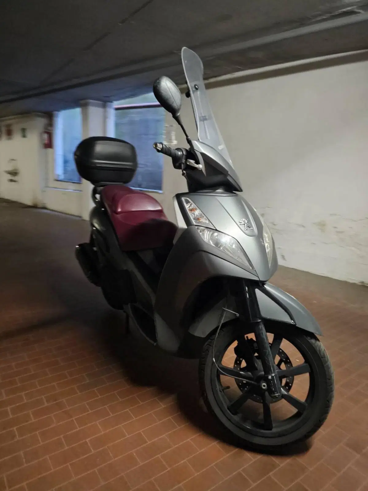 Peugeot Geopolis 300 (2013 - 15) (8)
