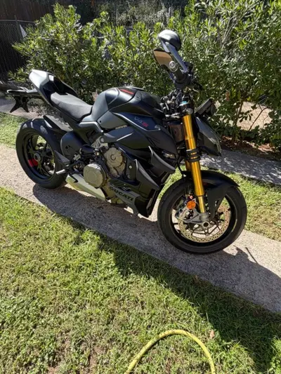 Ducati Streetfighter V4 S (2023 - 24) usata
