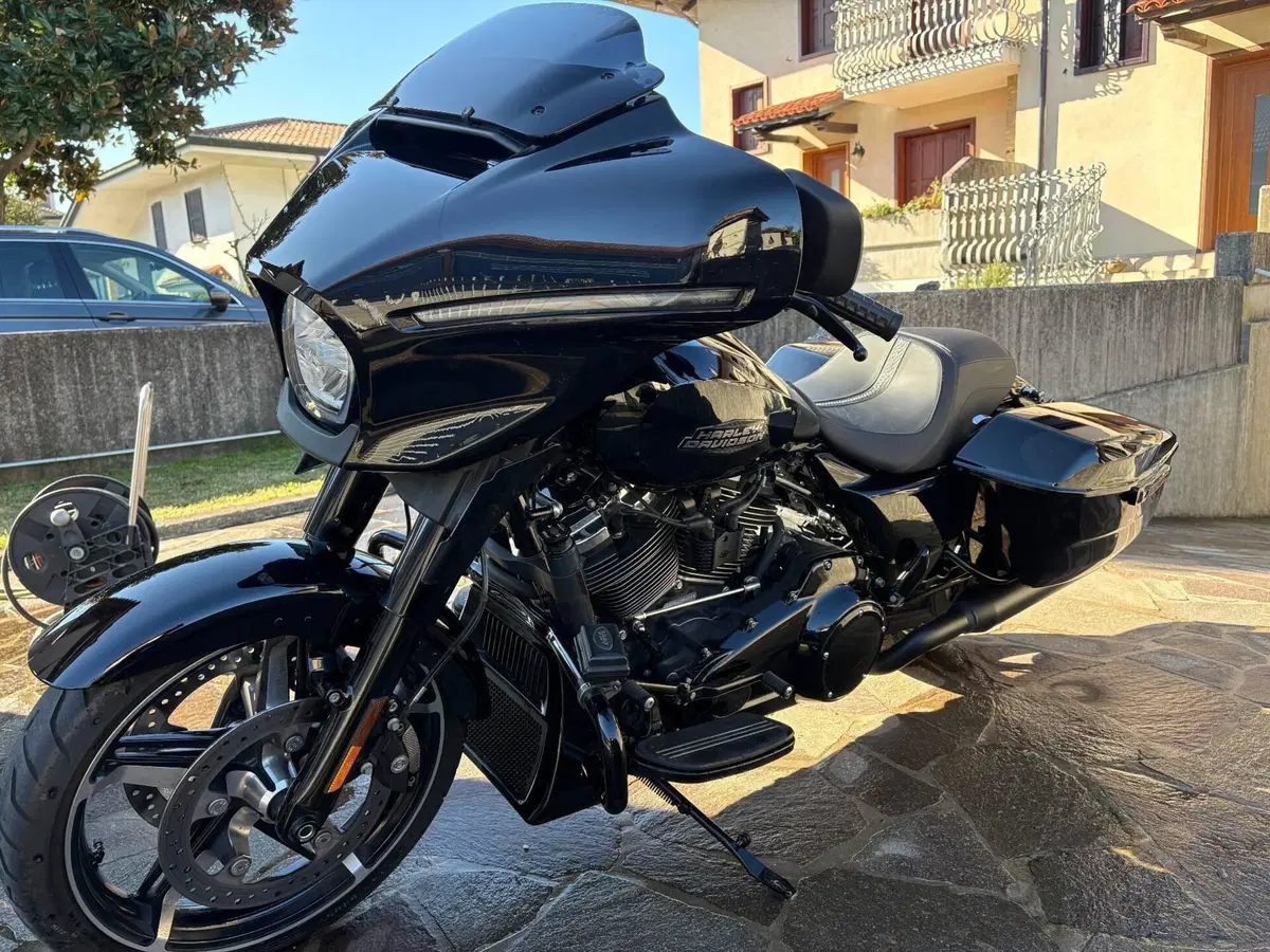 Harley-Davidson Street Glide (2024 - 26) (2)