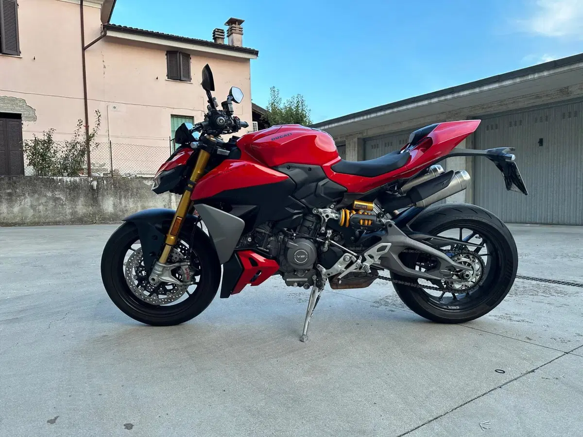 Ducati Streetfighter V2 S (2025 - 26) (2)