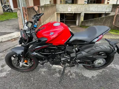 MV Agusta Dragster 800 Rosso (2021 - 23) usata