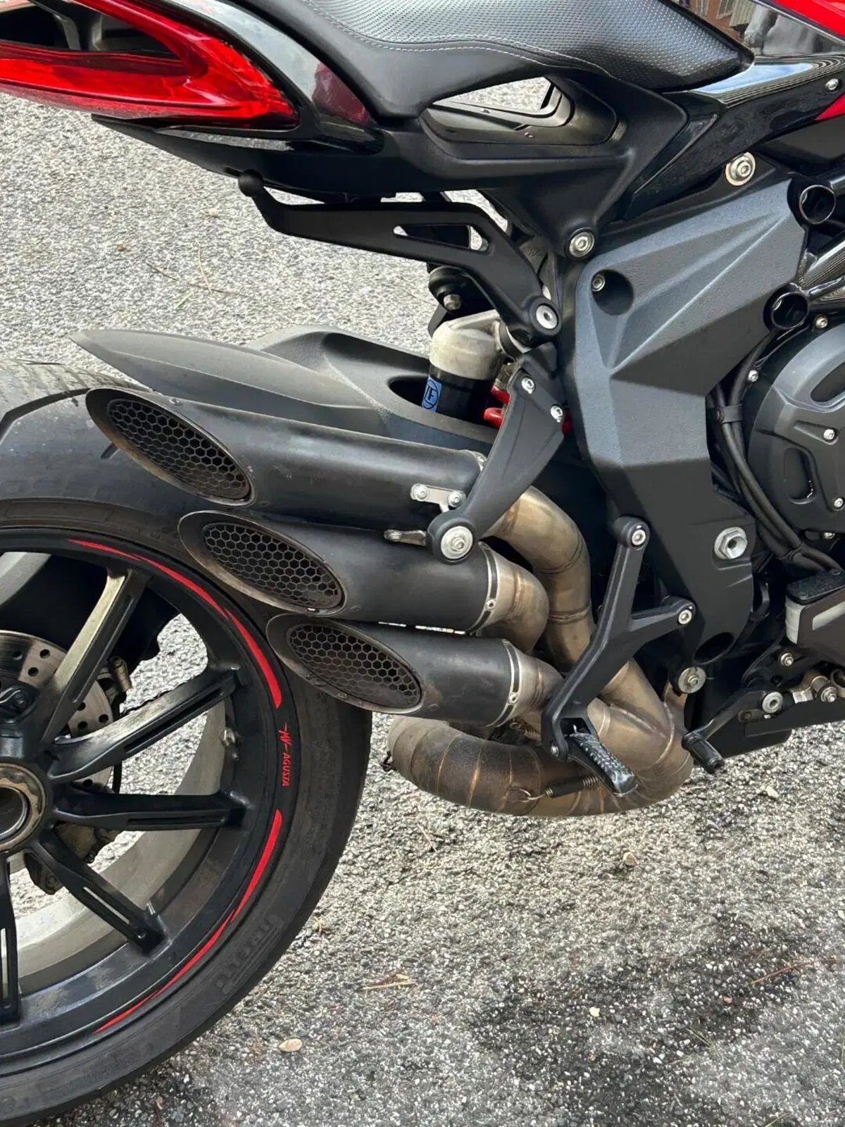 MV Agusta Dragster 800 Rosso (2021 - 23) (5)