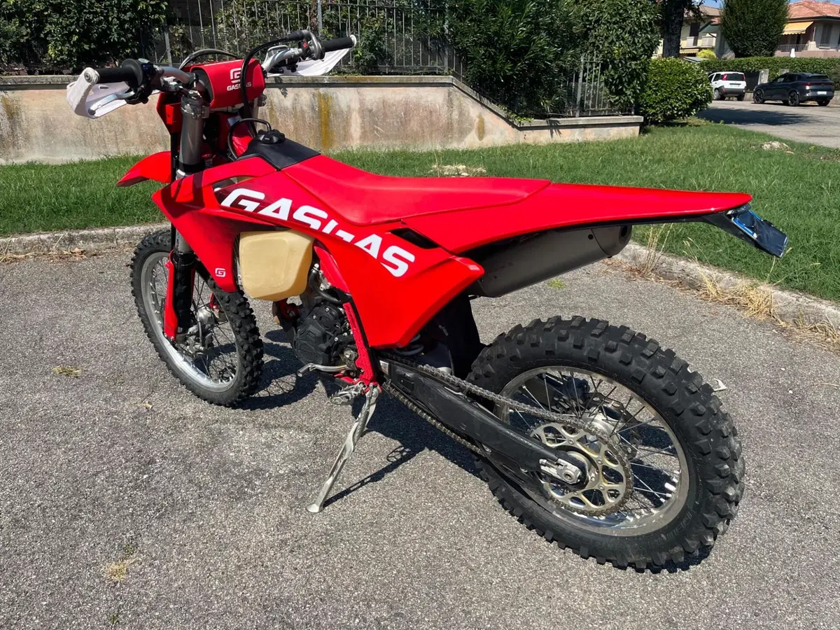 GASGAS EC 250 F (2024) (6)