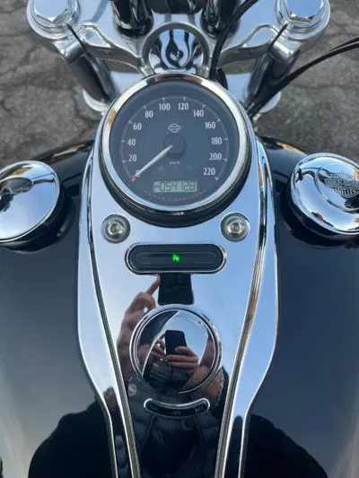Harley-Davidson 1690 Wide Glide (2010 - 17) - FXDWG usata