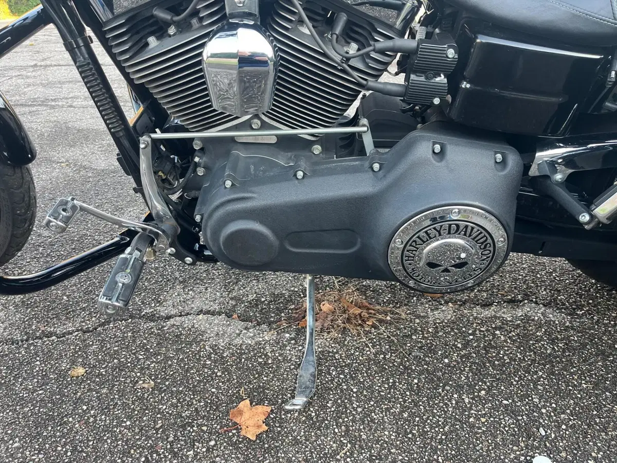 Harley-Davidson 1690 Wide Glide (2010 - 17) - FXDWG (6)