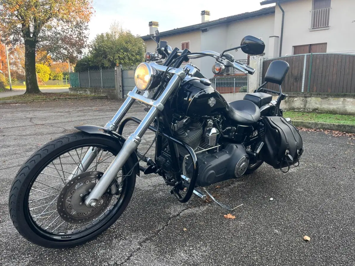 Harley-Davidson 1690 Wide Glide (2010 - 17) - FXDWG (9)