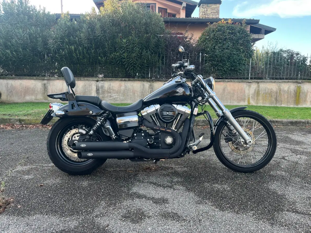 Harley-Davidson 1690 Wide Glide (2010 - 17) - FXDWG (10)