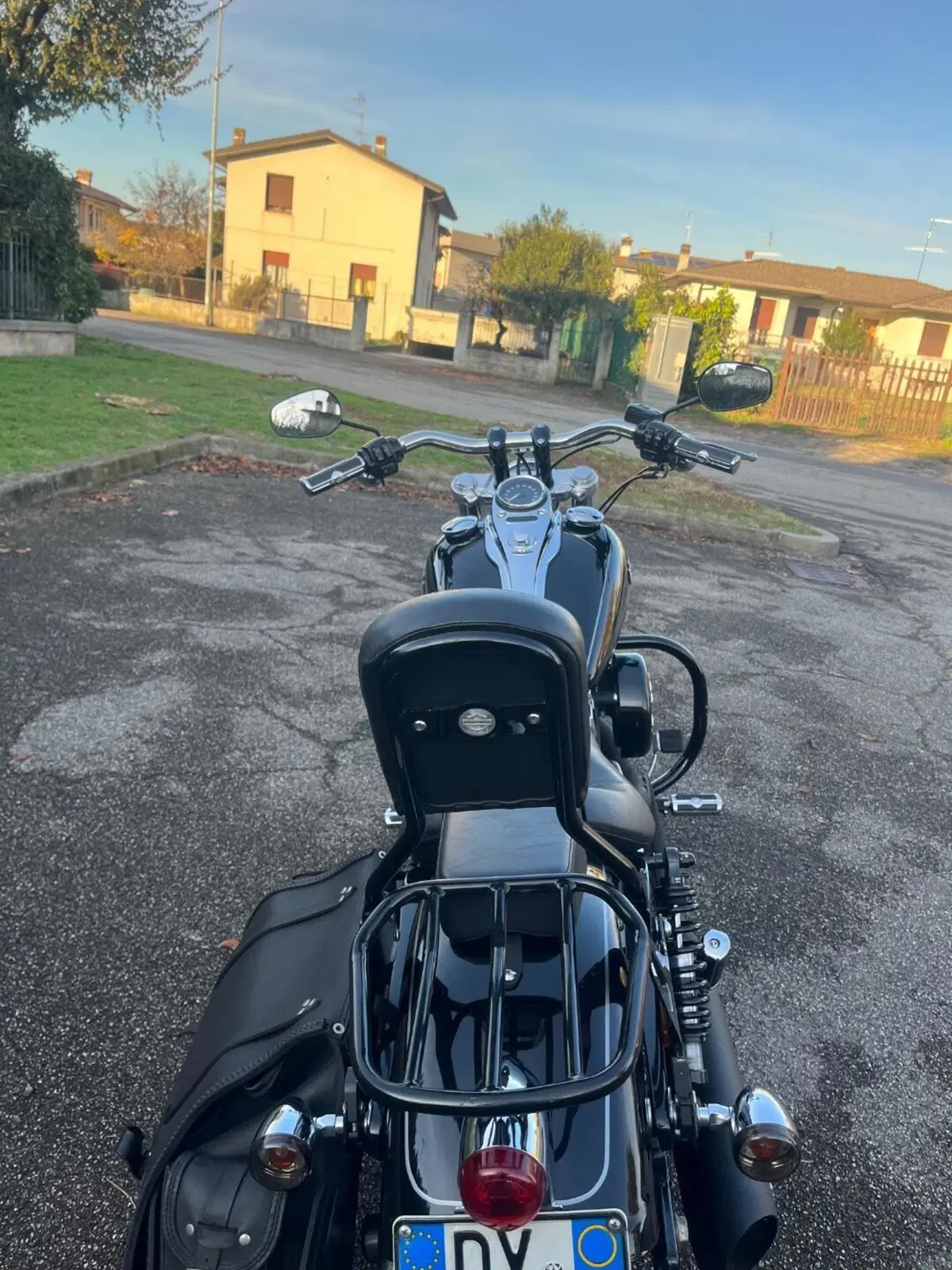 Harley-Davidson 1690 Wide Glide (2010 - 17) - FXDWG (12)