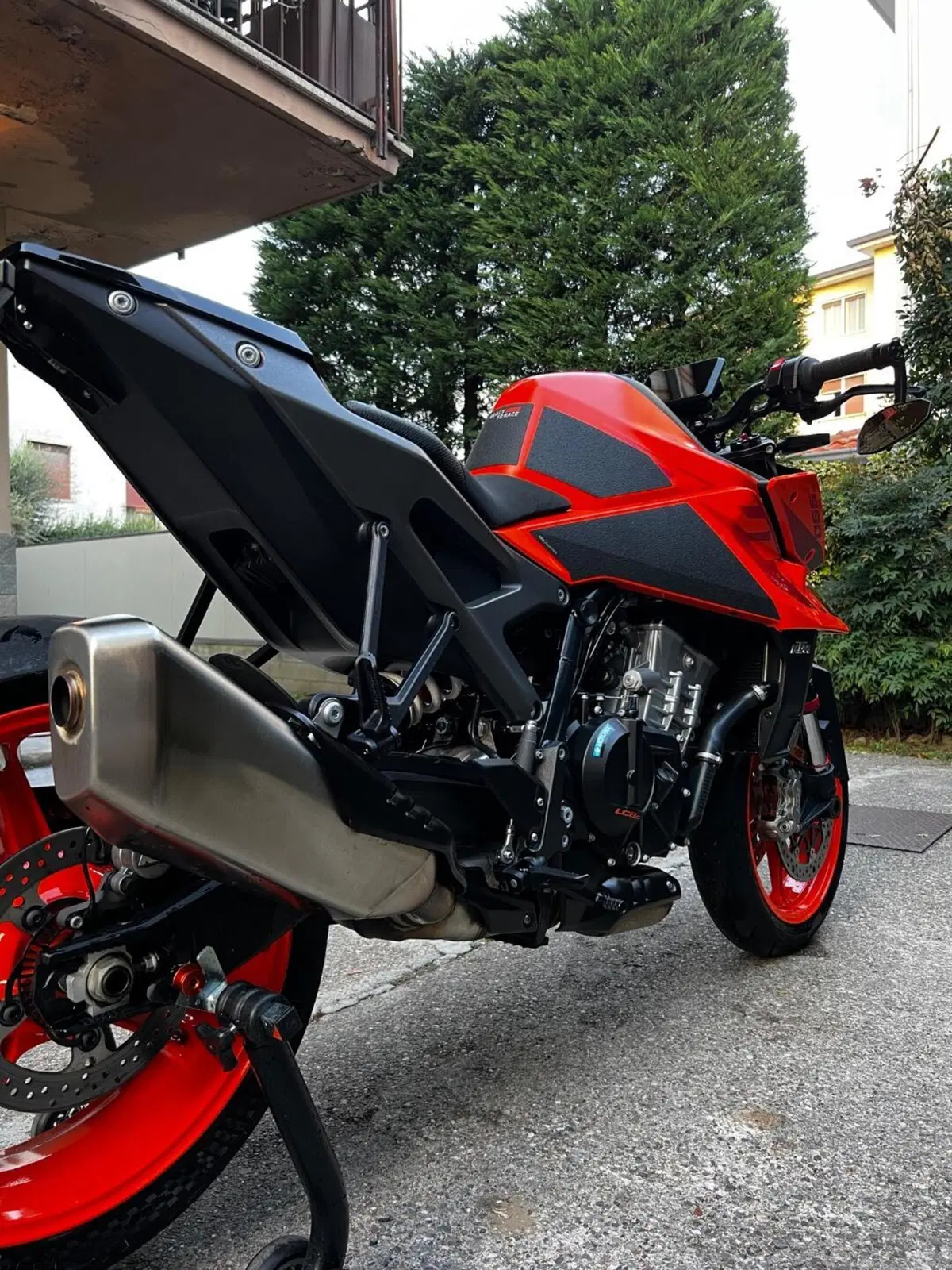 KTM 990 Duke (2024 - 26) (14)
