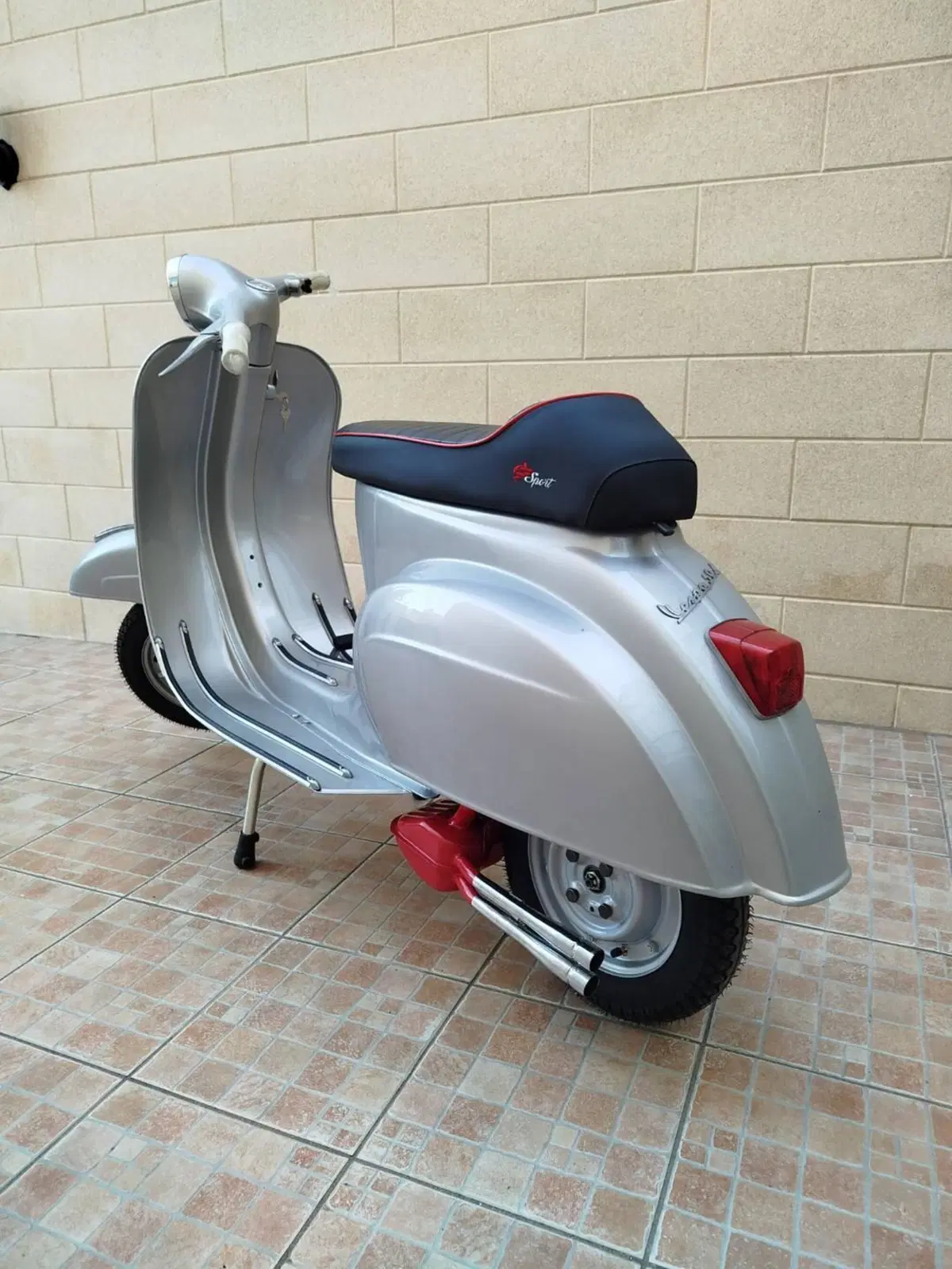Vespa 50L (7)