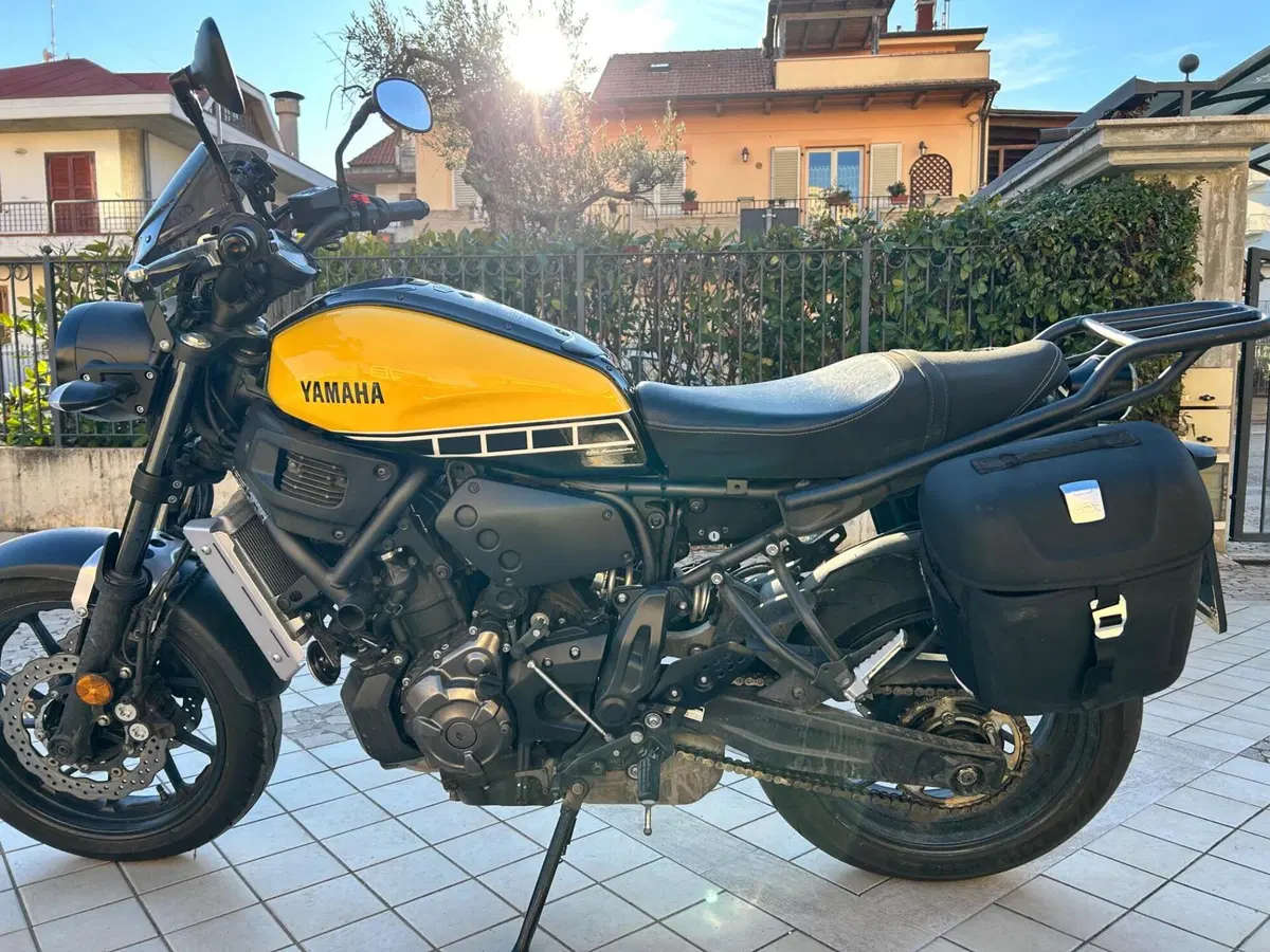 Yamaha XSR 700 ABS 60th Anniversary (2016 - 18) (3)