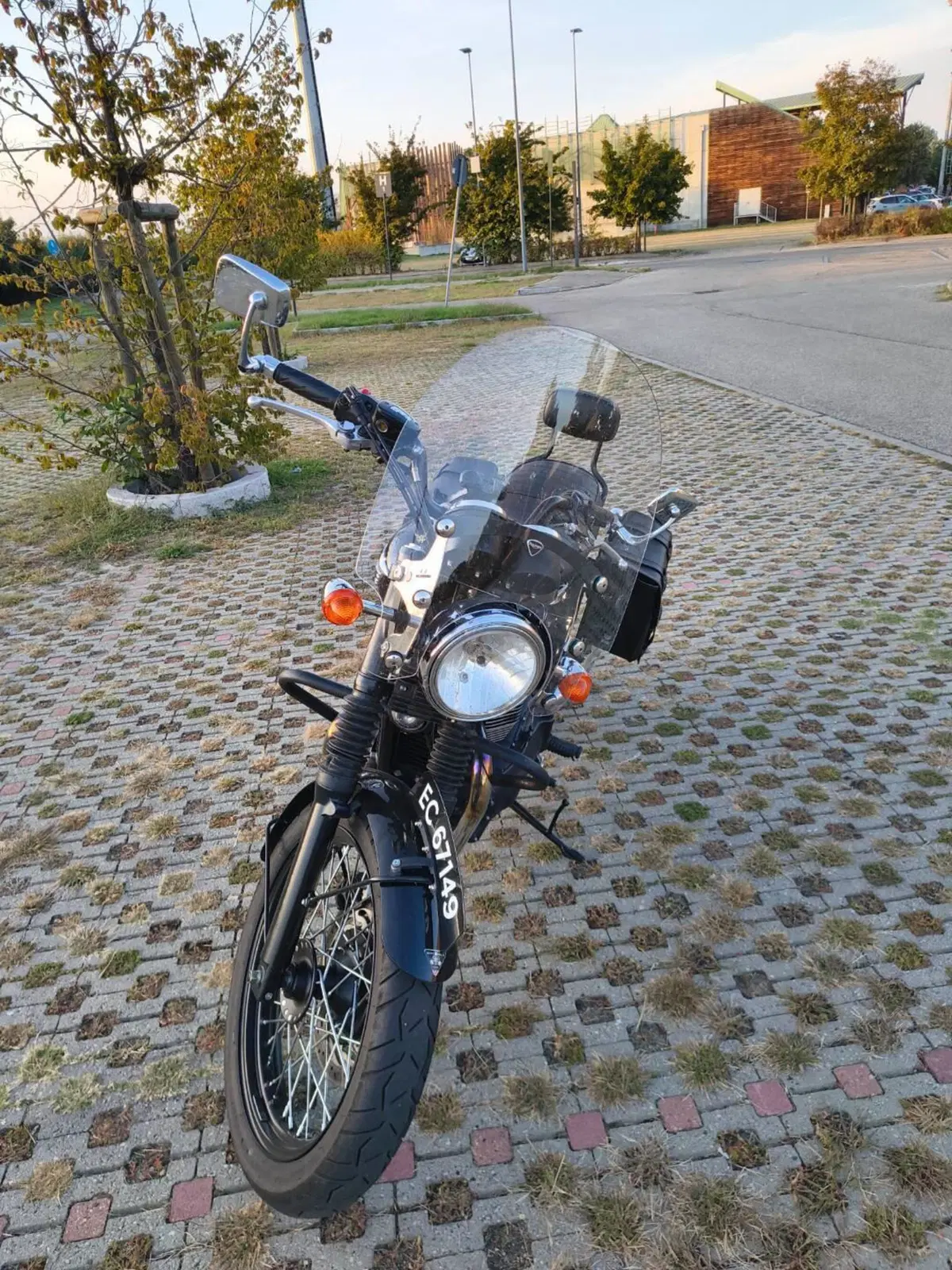 Triumph Bonneville T100 (2008 - 16) (3)