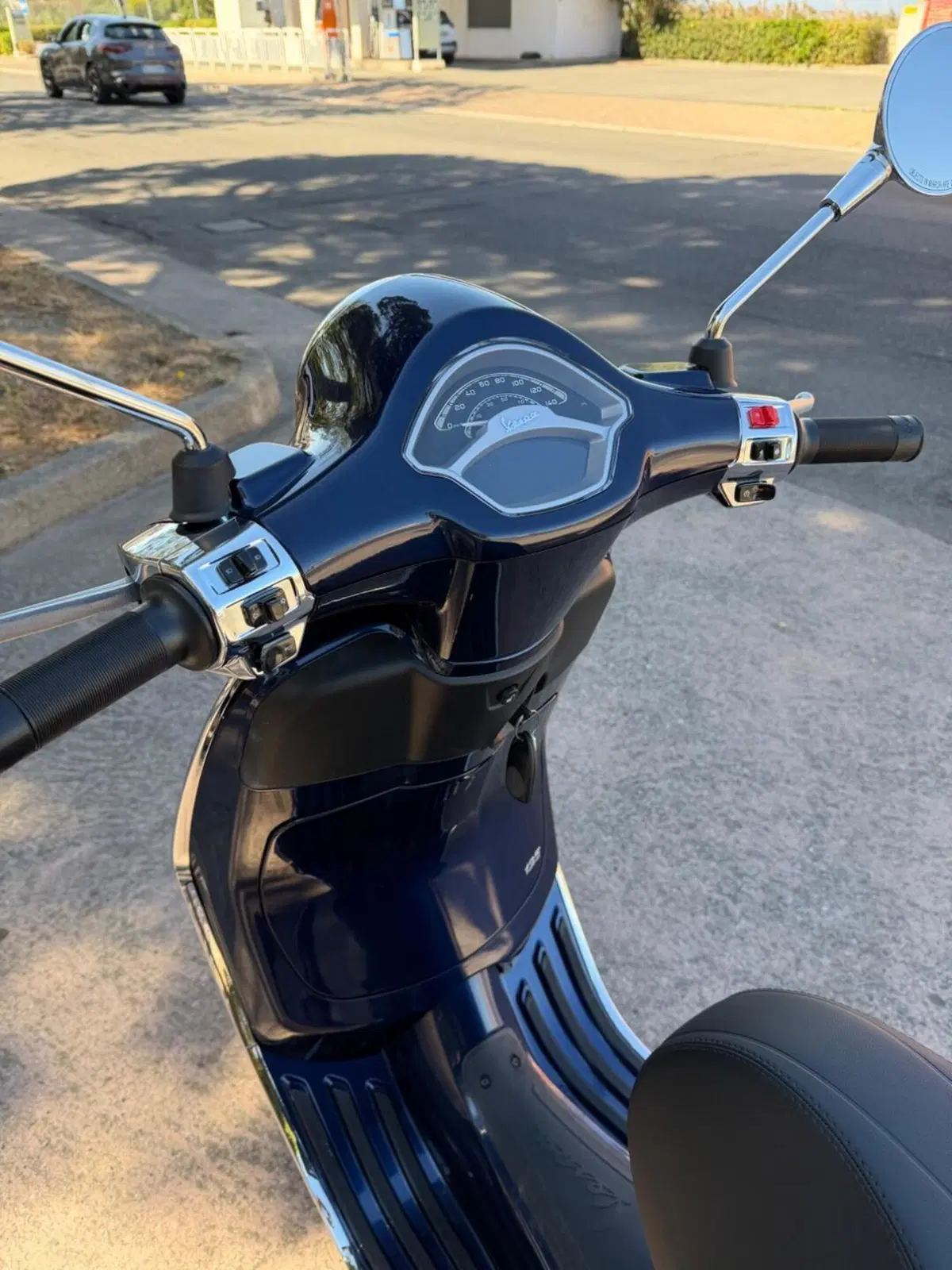 Vespa Primavera 125 (2024 - 25) (10)