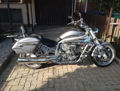 Hyosung Aquila 650 GV (2006 - 16) usata